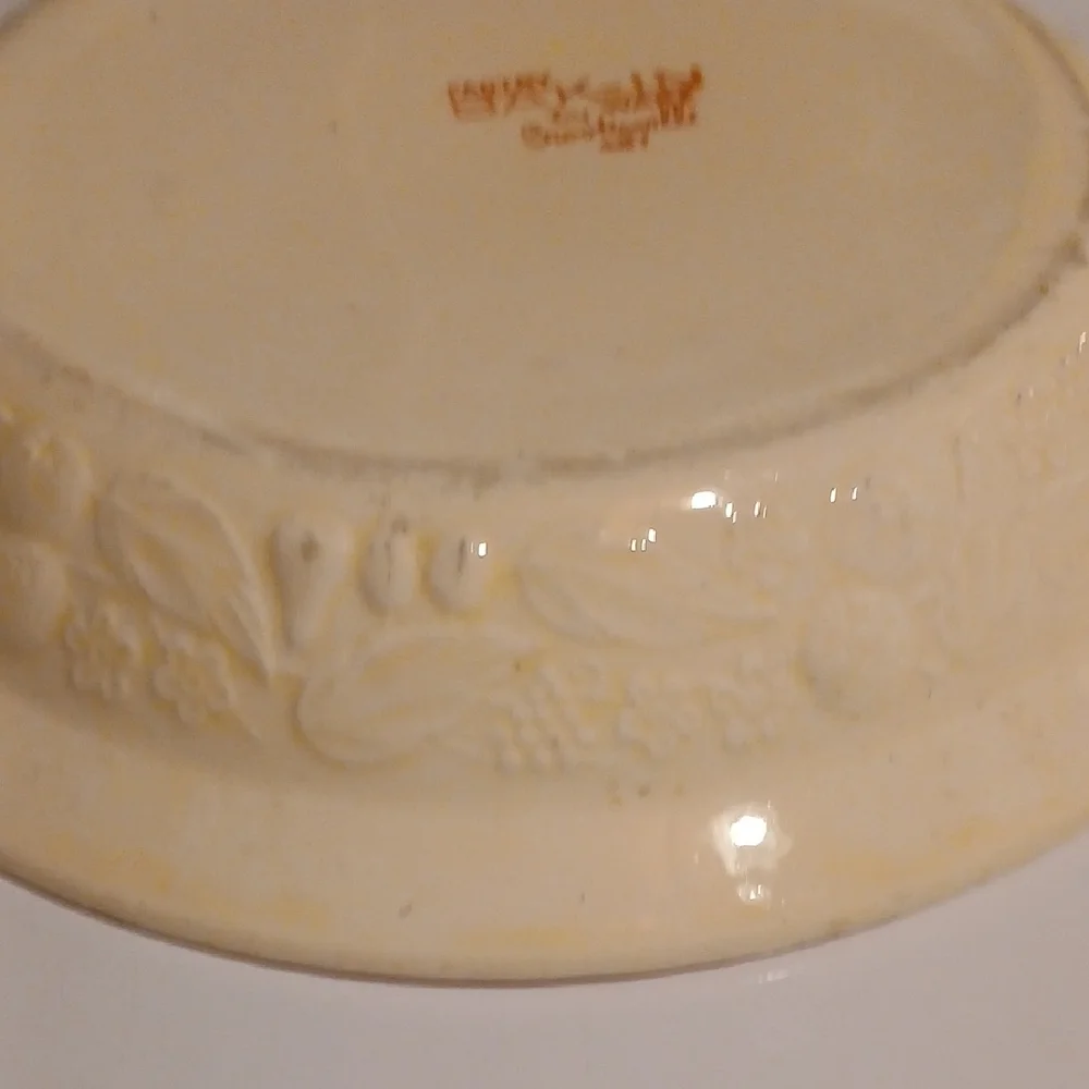 Vintage charming bakeware